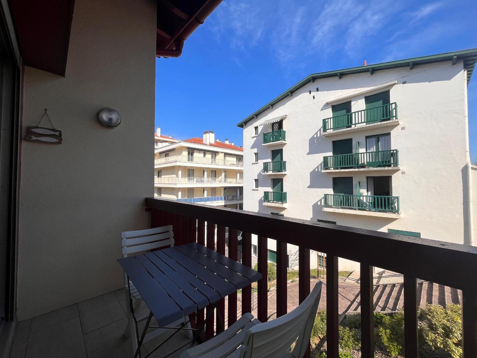 Studio Mezzanine A 100M De La Plage Avec Balcon, Apercu Mer Et Parking - Saint-Jean-De-Luz - Fr-1-239-576 Διαμέρισμα Εξωτερικό φωτογραφία